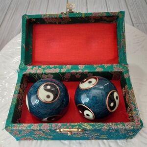 Yin Yang Shouxing Exercise Baoding Chiming Enamel Balls